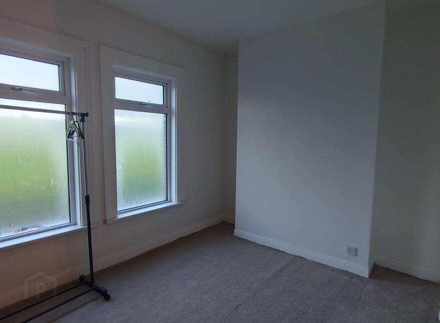 7 Holm Terrace, Dromore, BT25 1HN