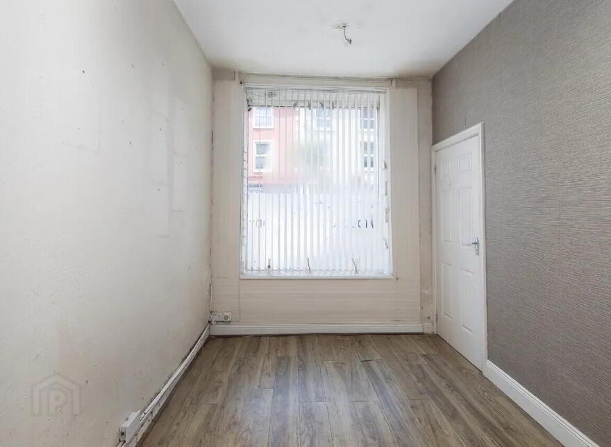 54 Main Street, Midleton, P25P268