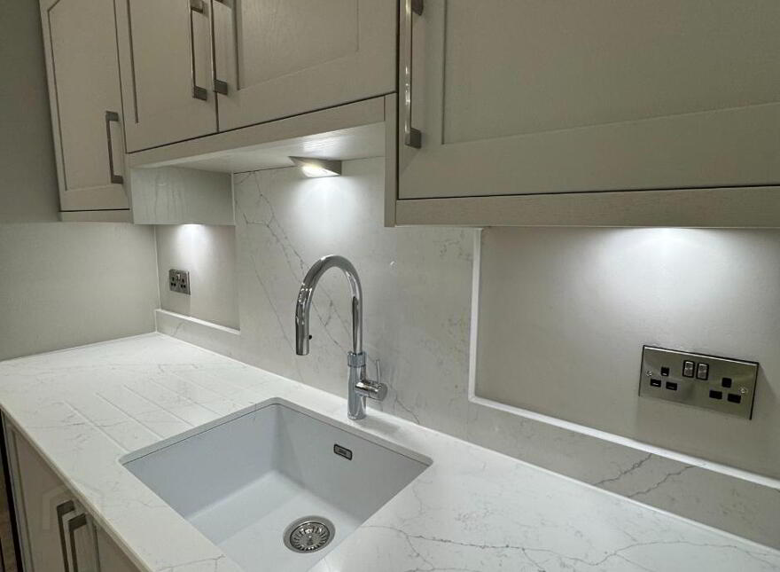 The Mansion House Apt 2, Lacefield, Upper Newtownards Road, Belfast