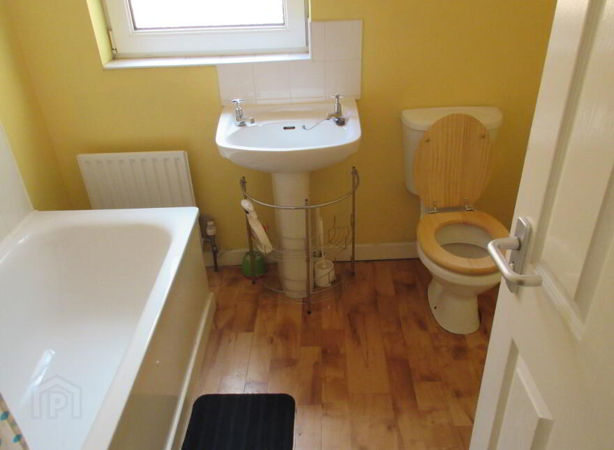 Great Student House, 121 University Avenue, Queens Quarter, Belfast, BT7 1GX
