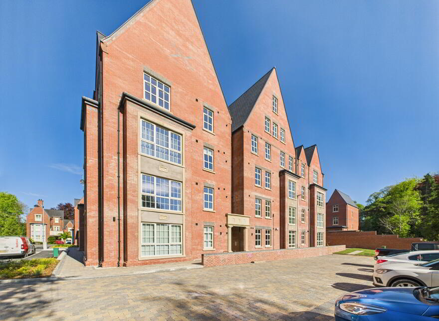 The Mansion House Apt 16, Lacefield, Upper Newtownards Road, Belfast, BT4 3PA