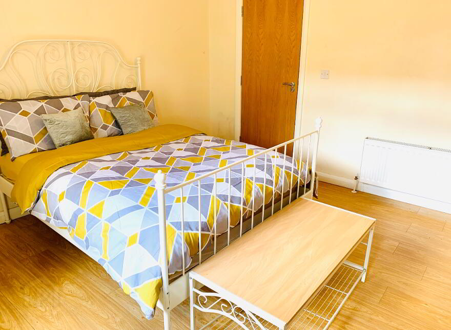 Balfour Avenue, Room 3, All Bills Included, Belfast, BT7 2EX