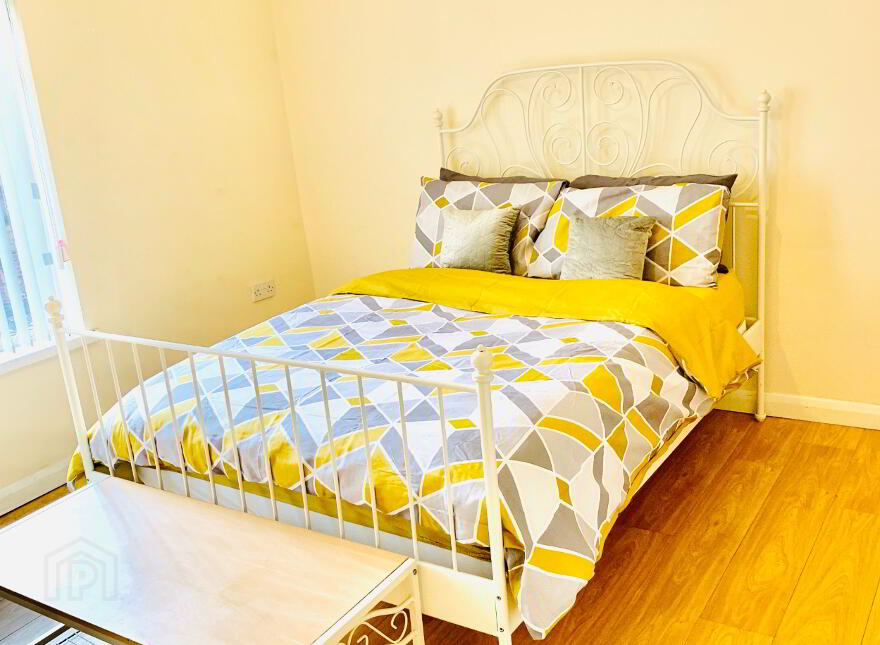 Balfour Avenue, Room 3, All Bills Included, Belfast, BT7 2EX