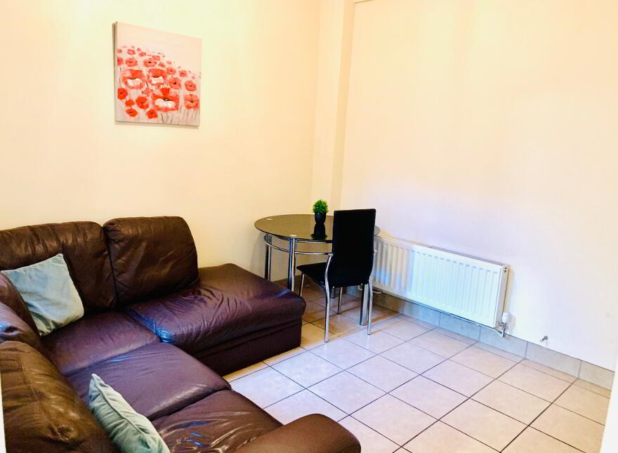Balfour Avenue, Room 3, All Bills Included, Belfast, BT7 2EX