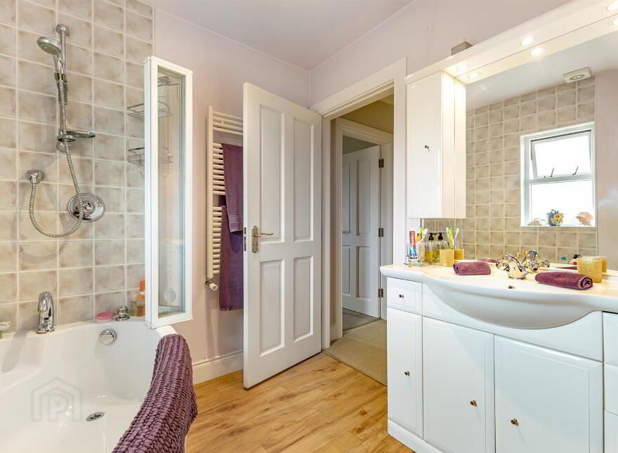 152 Main Road, Cloughey, Newtownards, BT22 1JA