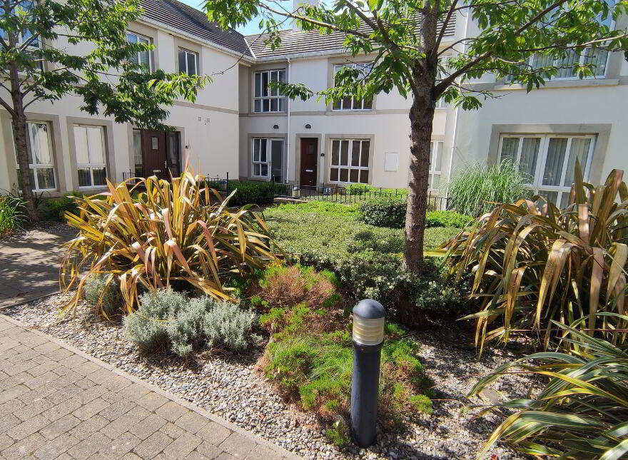 55 Bay Rd Manor, Larne, BT40 1FG photo