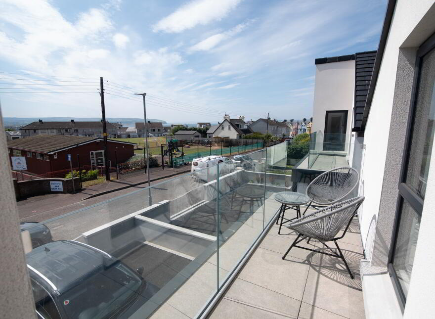 11 Queenora Avenue, Portstewart, BT55 7TW
