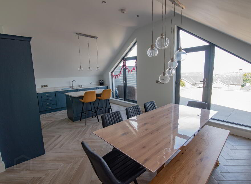 11 Queenora Avenue, Portstewart, BT55 7TW