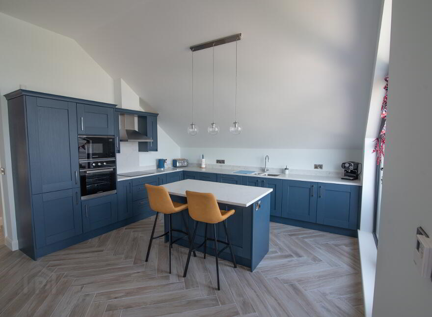 11 Queenora Avenue, Portstewart, BT55 7TW