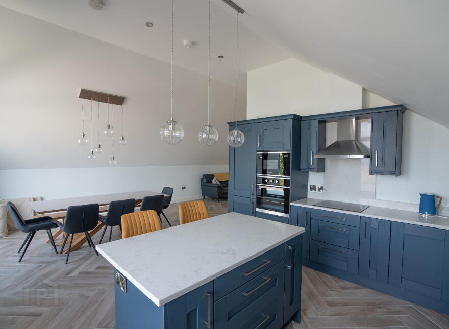 11 Queenora Avenue, Portstewart, BT55 7TW