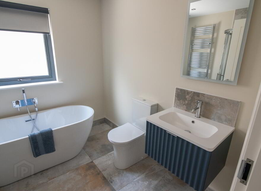 11 Queenora Avenue, Portstewart, BT55 7TW