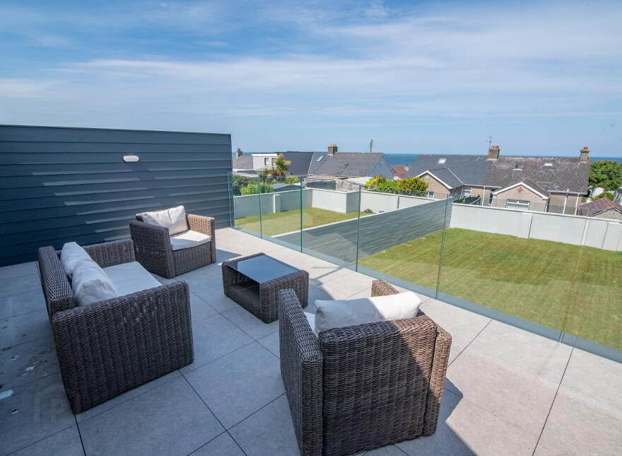 11 Queenora Avenue, Portstewart, BT55 7TW