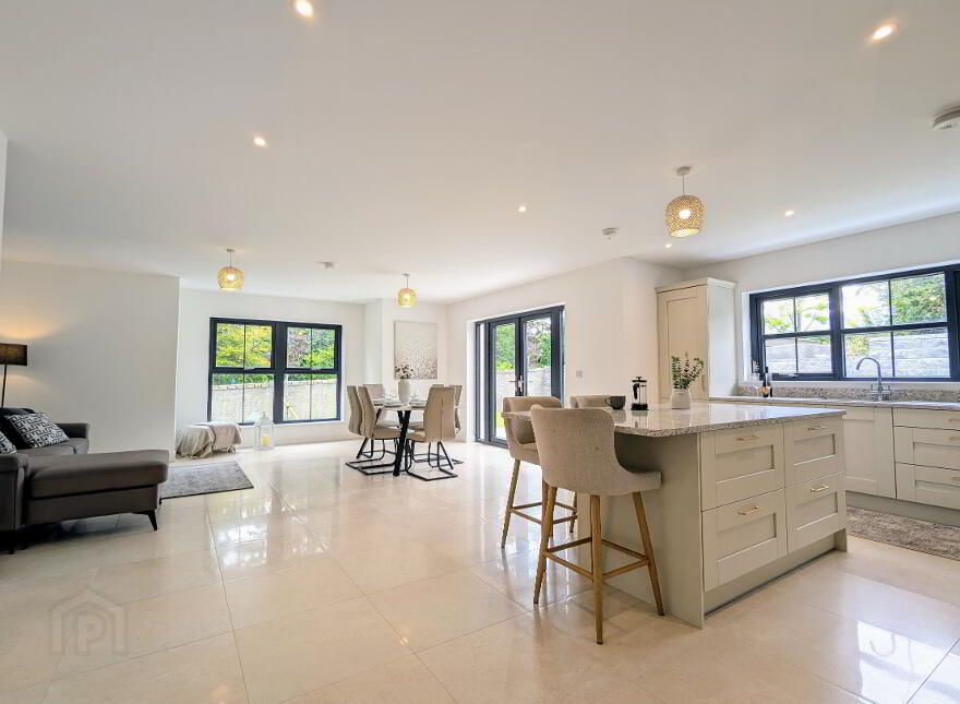 The Croob Special, Iveagh Hall, Tollymore Road, Newcastle, BT33 0FU