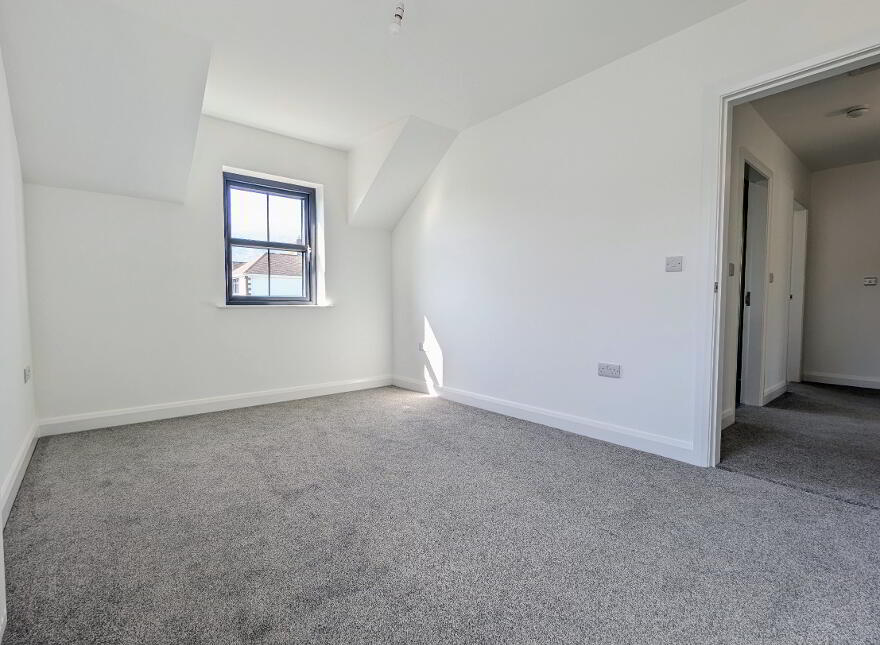 The Burren, Iveagh Hall, Tollymore Road, Newcastle, BT33 0FU