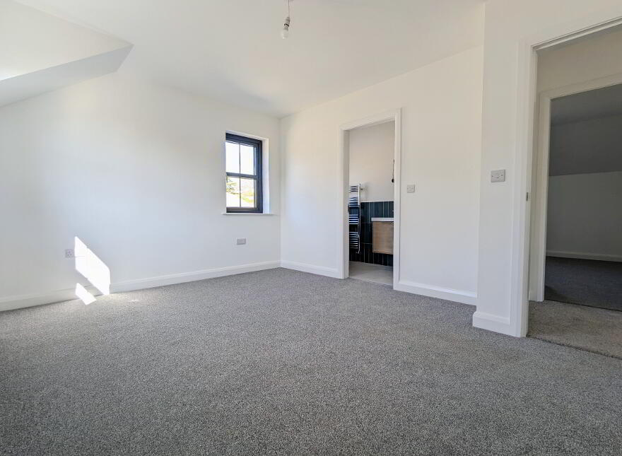 The Burren, Iveagh Hall, Tollymore Road, Newcastle, BT33 0FU