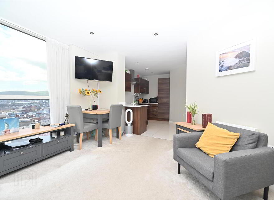 17.5 Obel Tower, 62 Donegall Quay, Belfast, BT1 3NJ