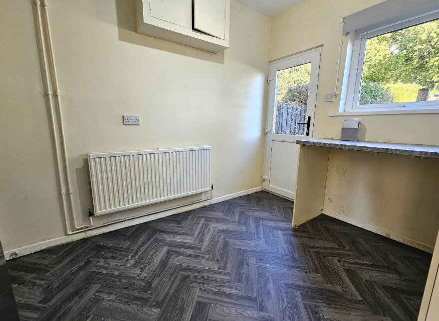 9 Huguenot Drive, Lisburn, BT27 4UH