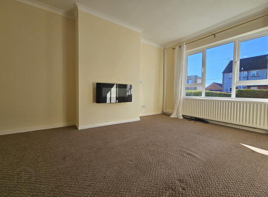 9 Huguenot Drive, Lisburn, BT27 4UH