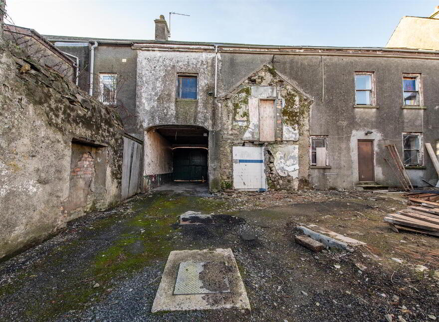 18 High Street, Ballynahinch, BT24 8AB