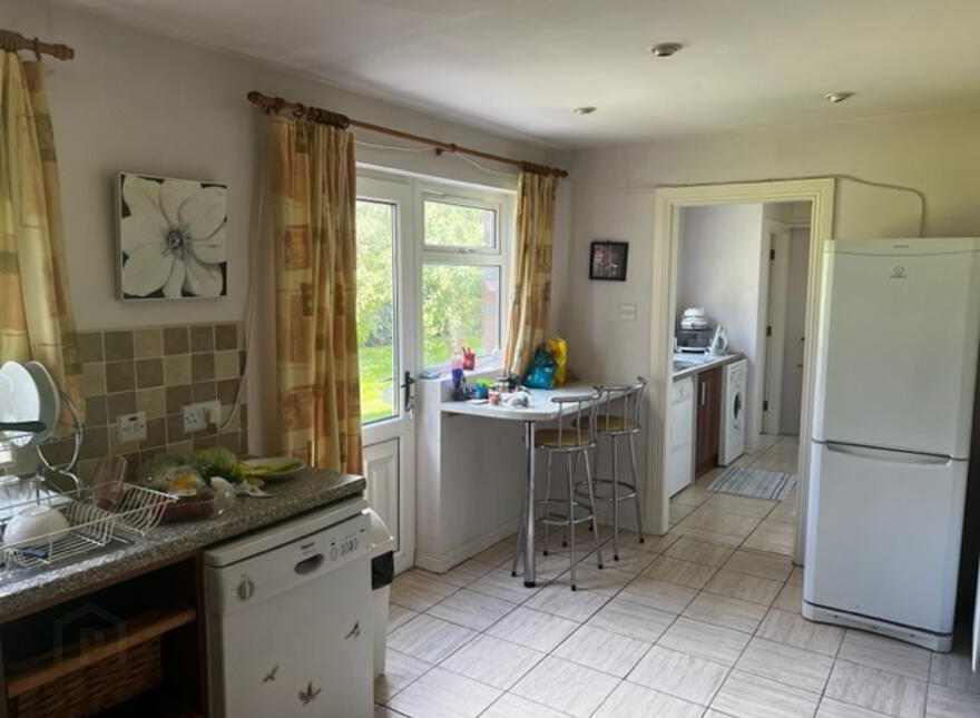 18 Laurel Grove, Lisburn, BT28 3EW