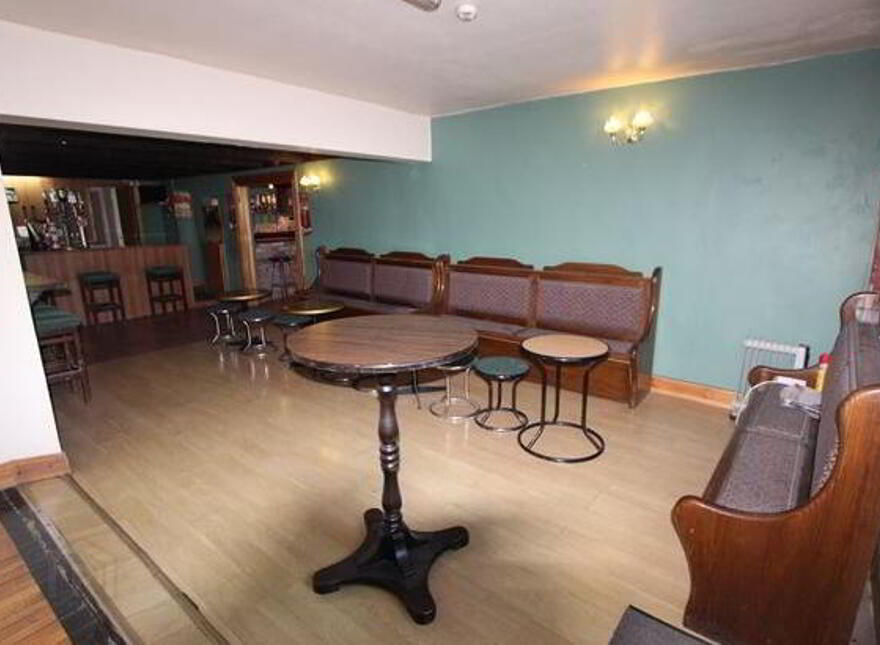 Lakeview Bar, Shop And Forecourt, Castleblayney, Monaghan, A75TV79