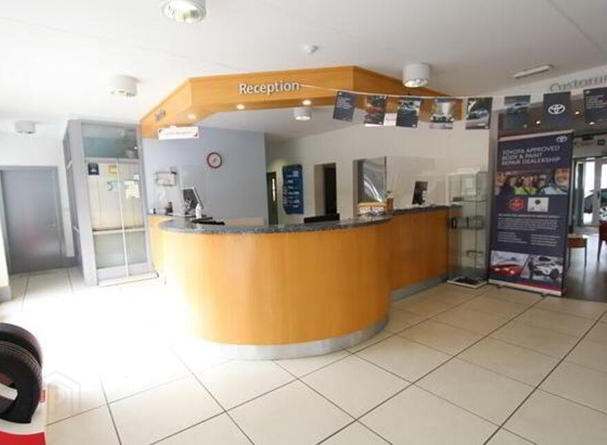 Marrons Garage, Monaghan Road, Castleblayney, Monaghan, A75AD85