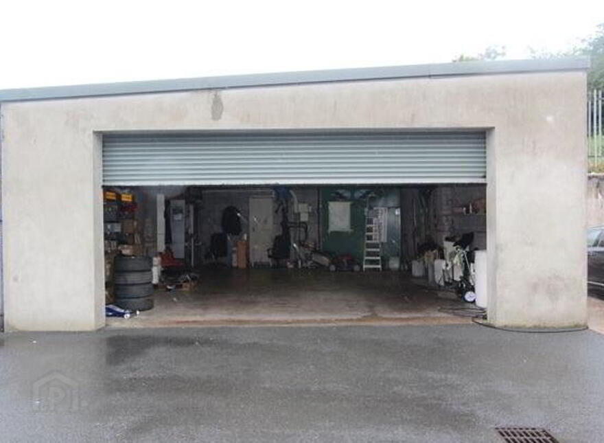 Marrons Garage, Monaghan Road, Castleblayney, Monaghan, A75AD85