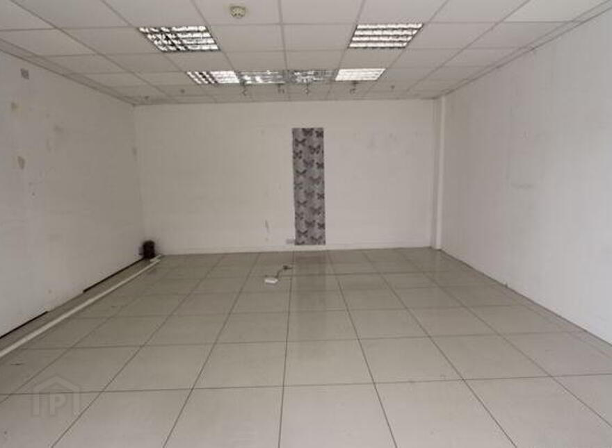 Unit 11, Glencarn Shopping Centre, Castleblayney, Monaghan