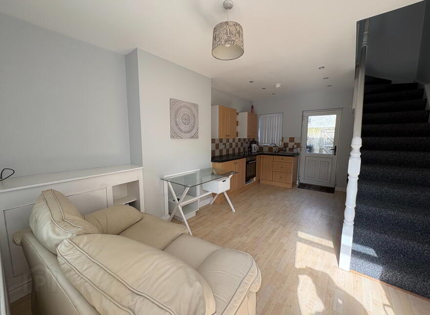99 Kilburn Street, Donegall Road, Belfast, BT12 6JT