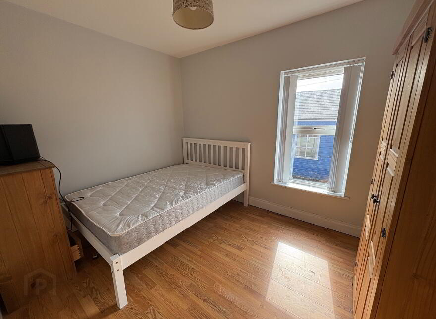 99 Kilburn Street, Donegall Road, Belfast, BT12 6JT