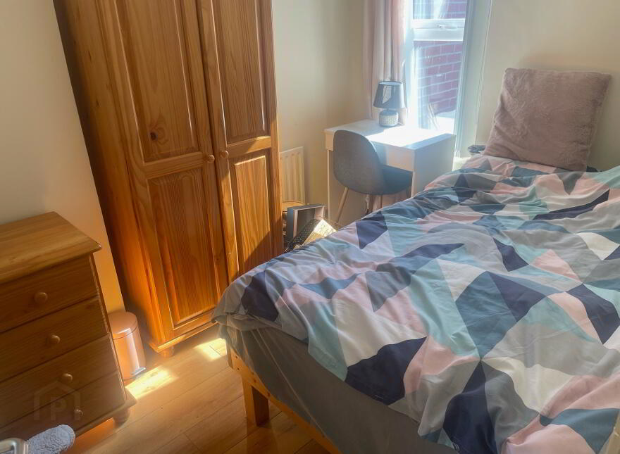 Great House, 27 Damascus Street, Queens Quarter, Belfast, BT7 1QQ