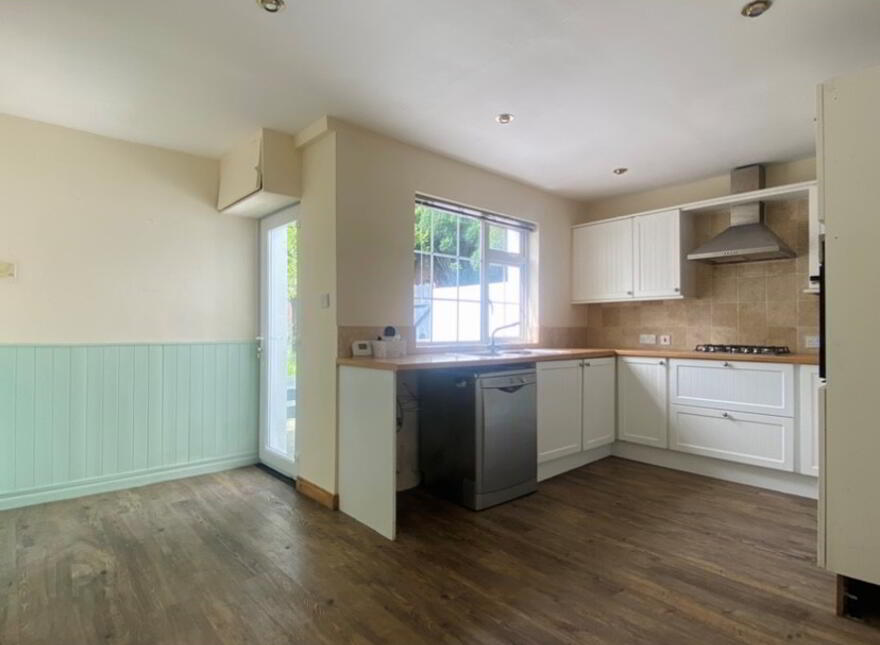 64 Windmill Road, Ballyholme Bangor, BT20 5QY