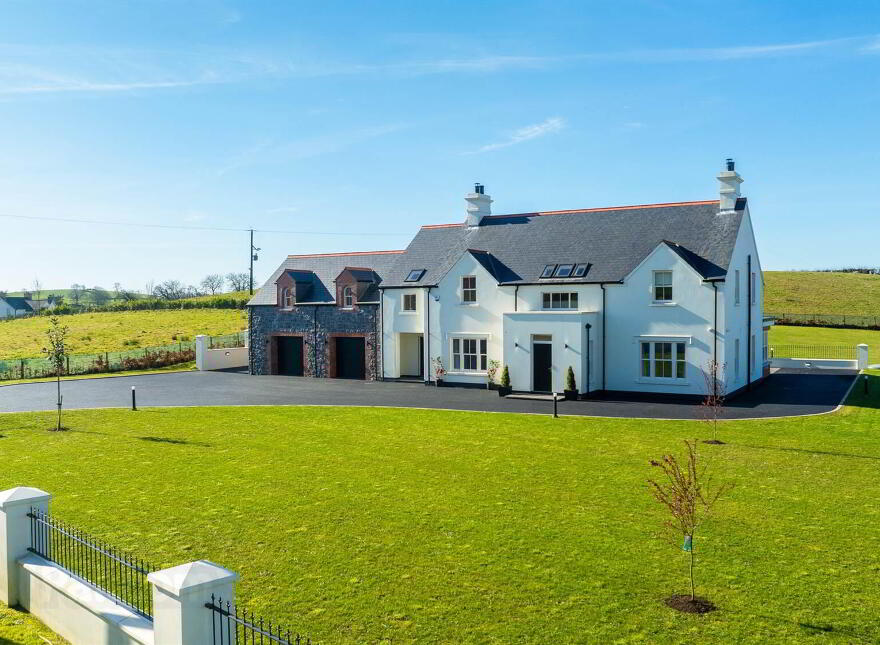 99 Fort Road, Drumbo, Belfast, BT8 8LX photo