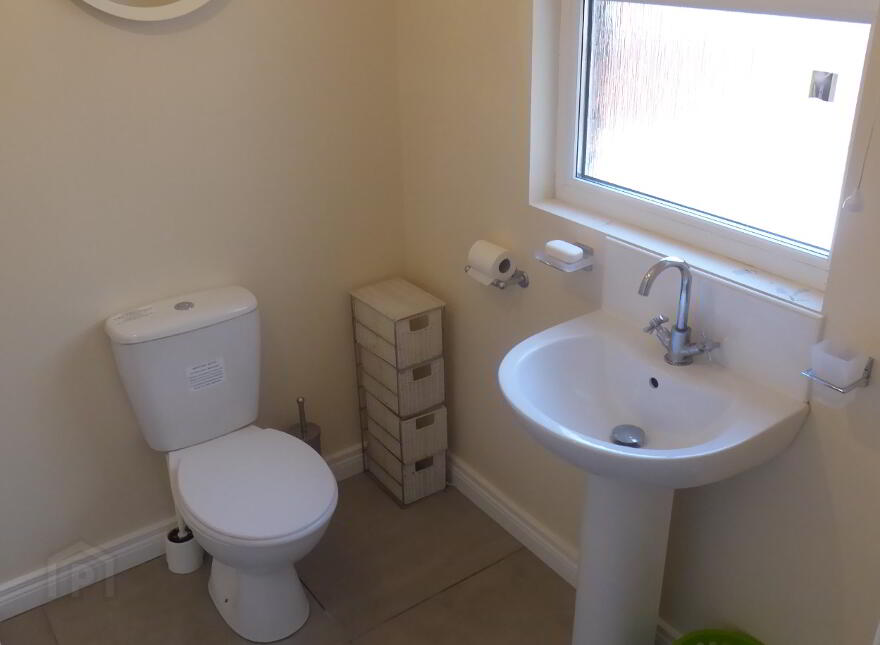 27 Rushfield Avenue, Ormeau Road, Belfast, BT7 3FP