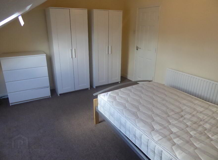 27 Rushfield Avenue, Ormeau Road, Belfast, BT7 3FP