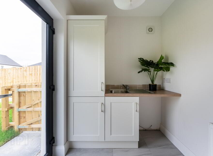 ** The Ringwood, Ballynamoney View, Craigavon, Lurgan