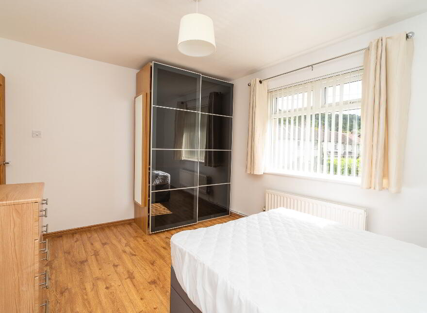 119 Firmount Crescent, Holywood, BT18 9QL