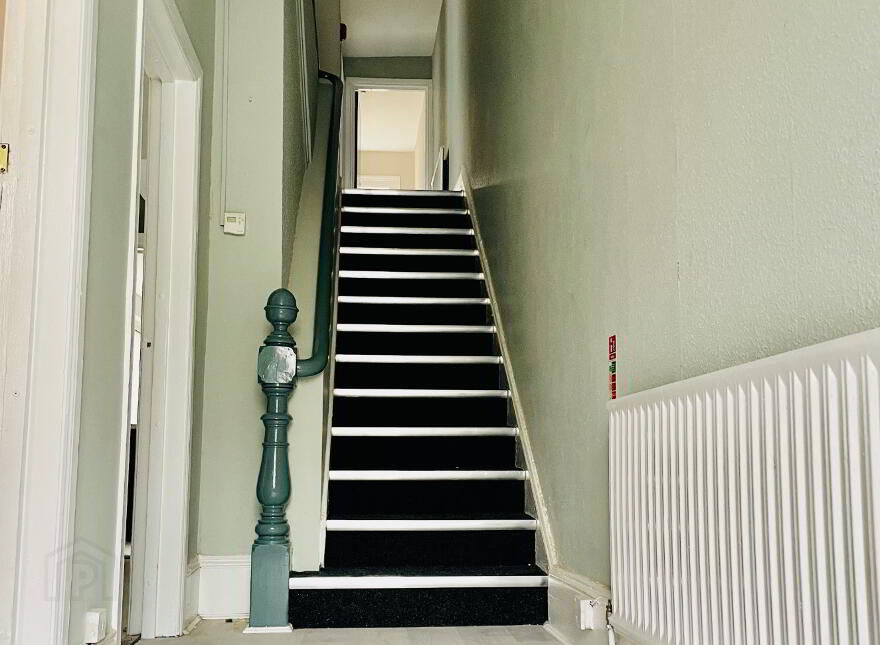 Camden Street, Room 5, All Bills Included, Belfast, BT9 6UA
