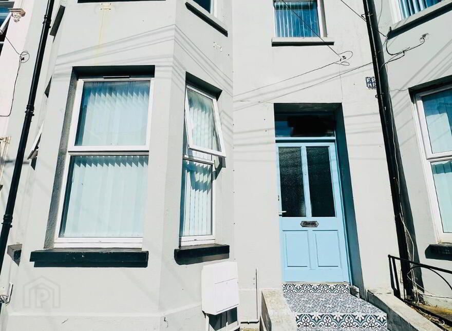 Camden Street, Room 5, All Bills Included, Belfast, BT9 6UA photo