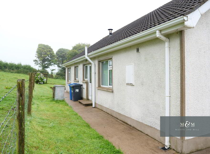 46 Tullygeasy Road, Newtownhamilton, BT35 0EP