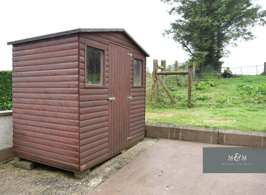 46 Tullygeasy Road, Newtownhamilton, BT35 0EP