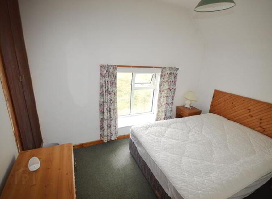 Station Road, Glenties, F94K2W6