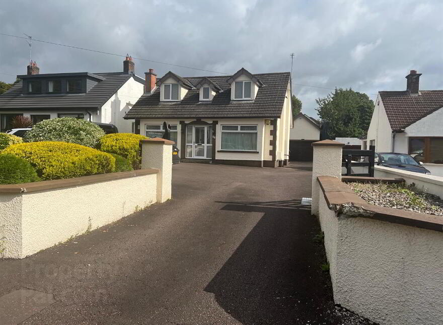 91 Circular Road, Jordanstown, Newtownabbey, BT37 0RD photo