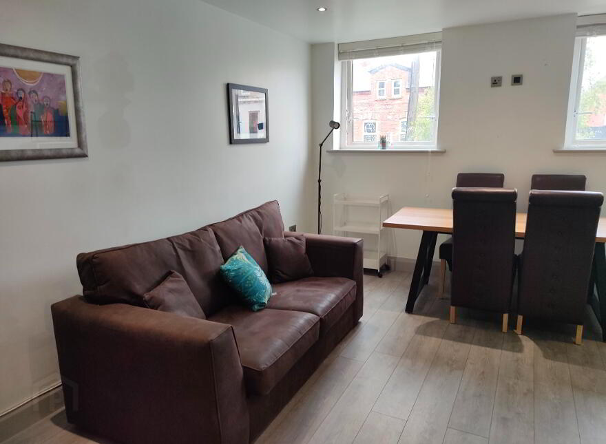 Unit 1, 161 University, Belfast, BT7 1SL