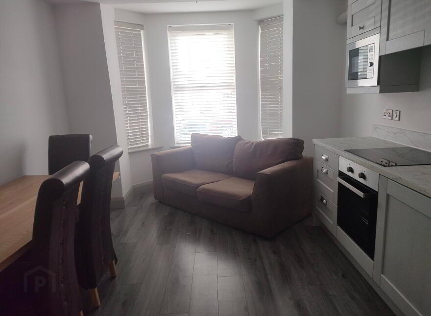Unit 1, 161 University, Belfast, BT7 1SL