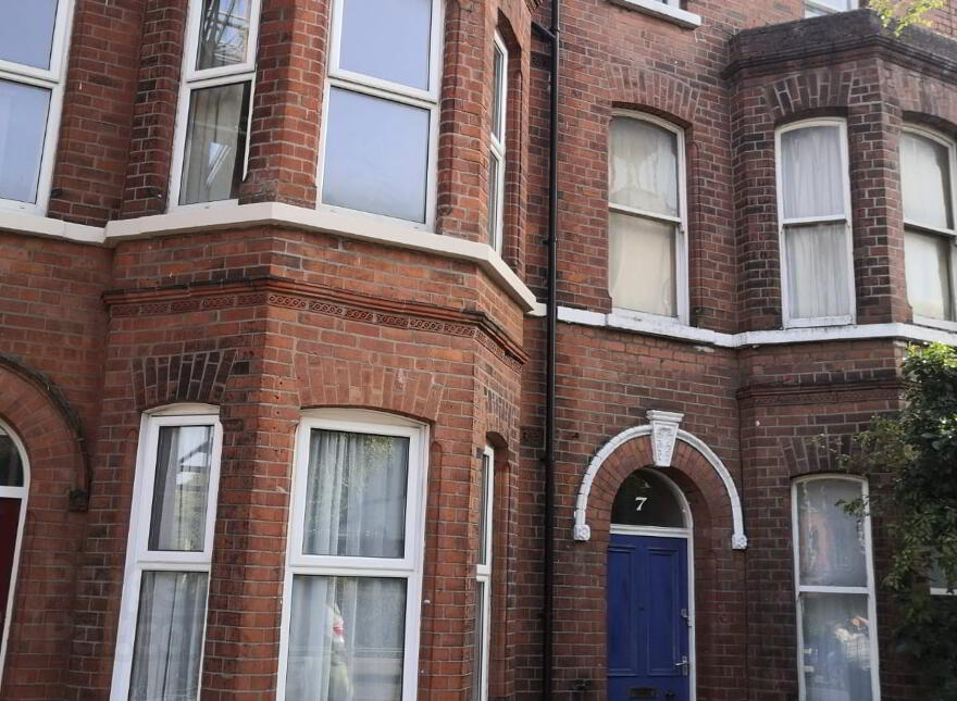 'Quaker House', 7 University Avenue, Belfast, BT7 1GX photo