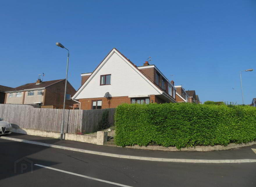 8 Harehill's Drive, Bangor, BT20 3NB