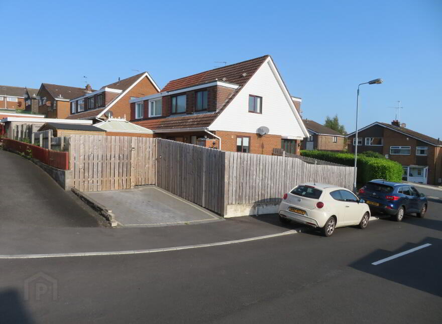 8 Harehill's Drive, Bangor, BT20 3NB