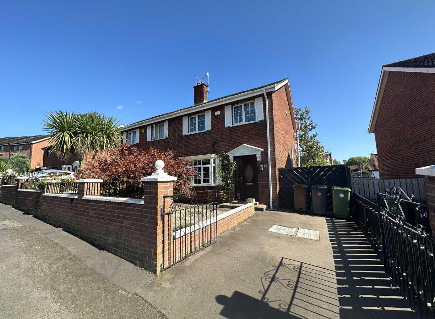 8 Margaretta Park, Belfast, BT17 0JQ photo