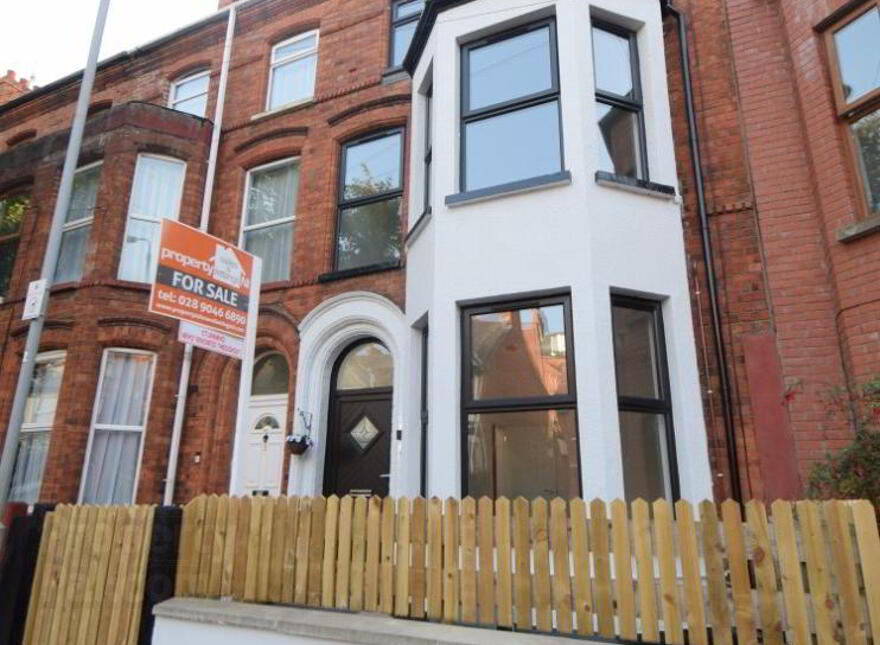 1 Glantane Drive, Belfast, BT15 3FE photo